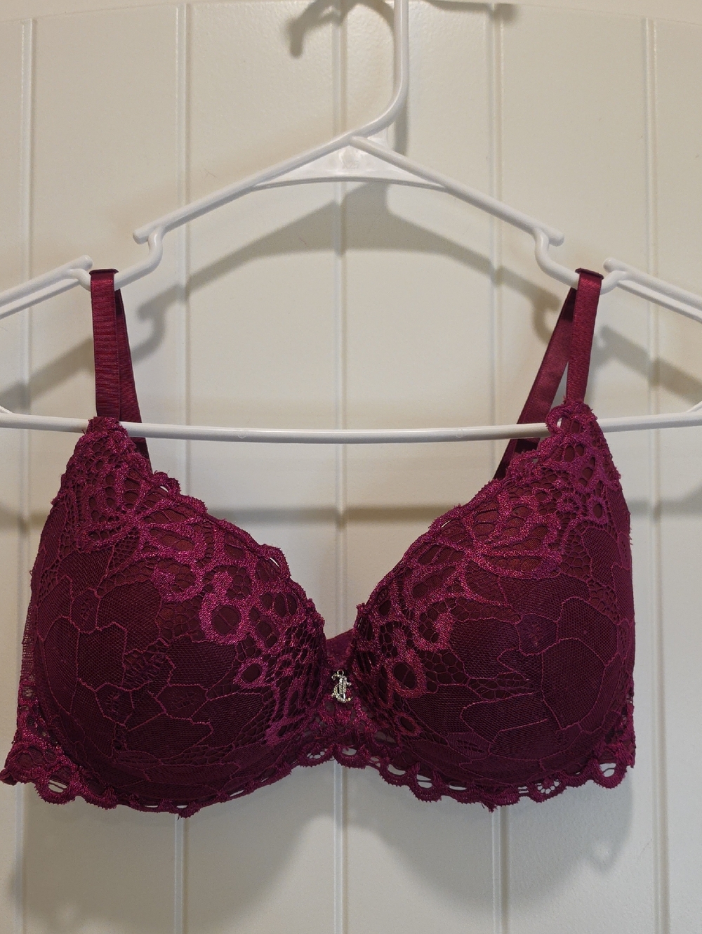 Juicy Couture Lace Underwire Bra Size 34C
